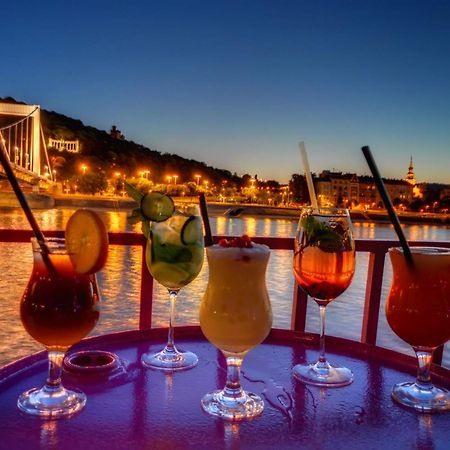Apartment Szabadsag Ter Budapest Bagian luar foto