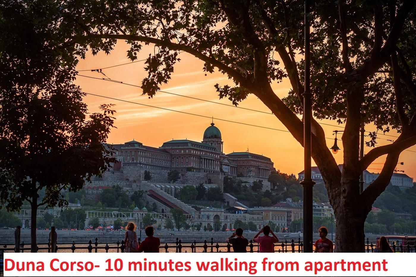 Apartment Szabadsag Ter Budapest Bagian luar foto