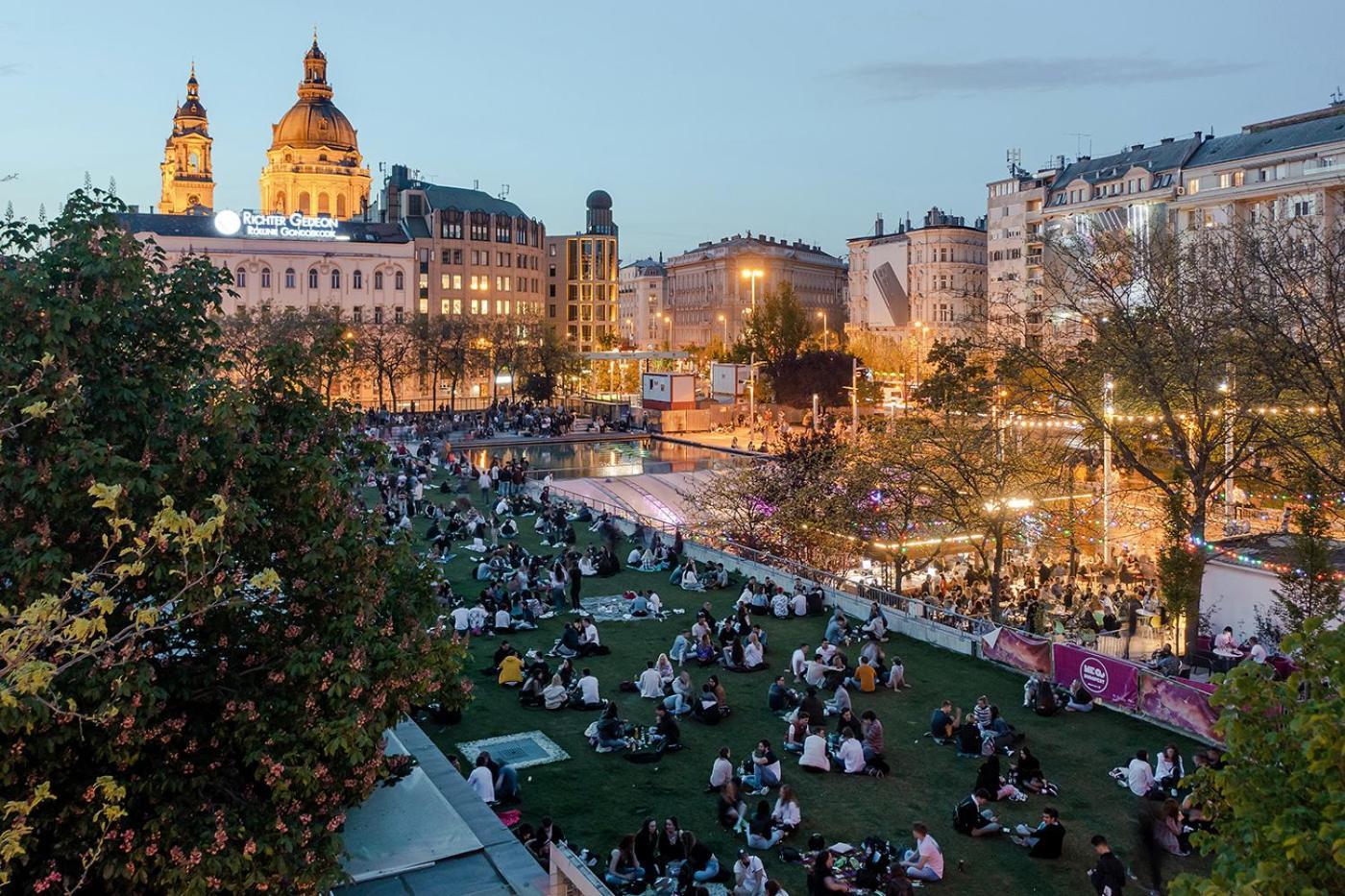 Apartment Szabadsag Ter Budapest Bagian luar foto