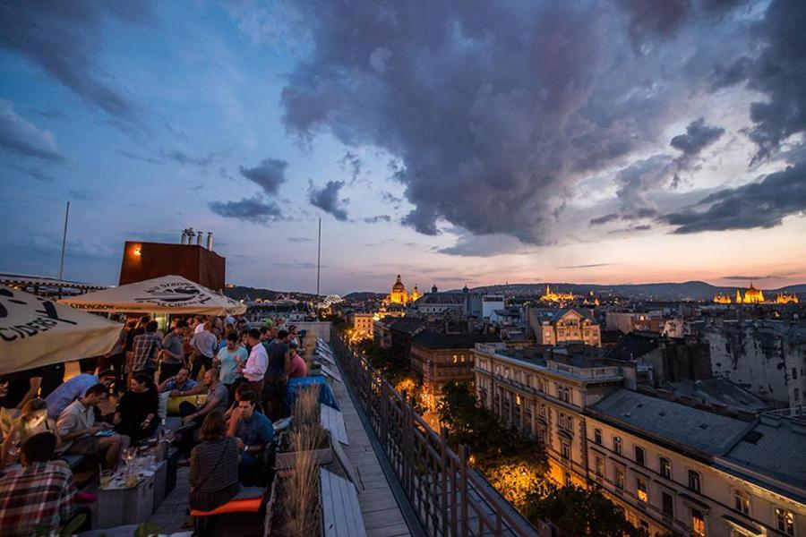 Apartment Szabadsag Ter Budapest Bagian luar foto